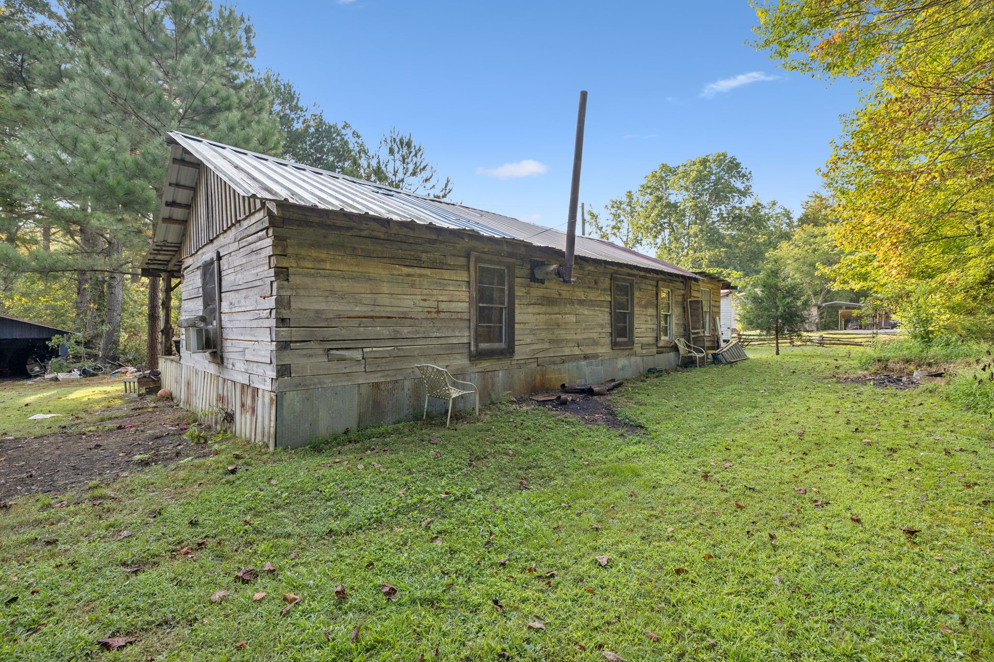 122 Hooper Road Hohenwald, TN 38462 - Photo 18 of 57