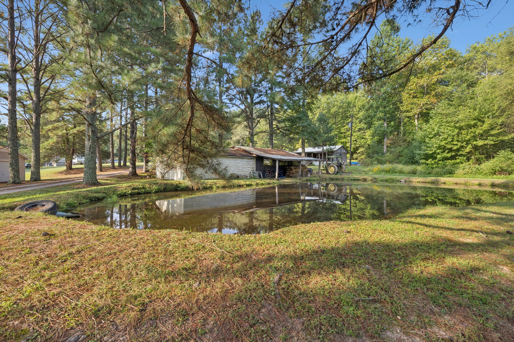 122 Hooper Road Hohenwald, TN 38462 - Photo 28 of 57