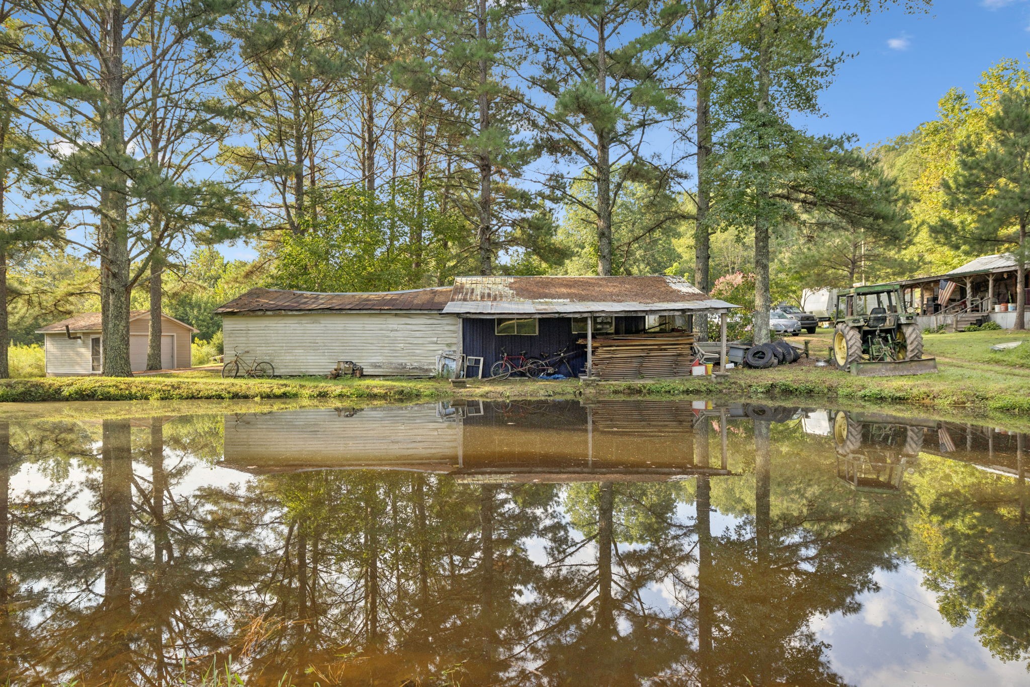 122 Hooper Road Hohenwald, TN 38462 - Photo 30 of 57