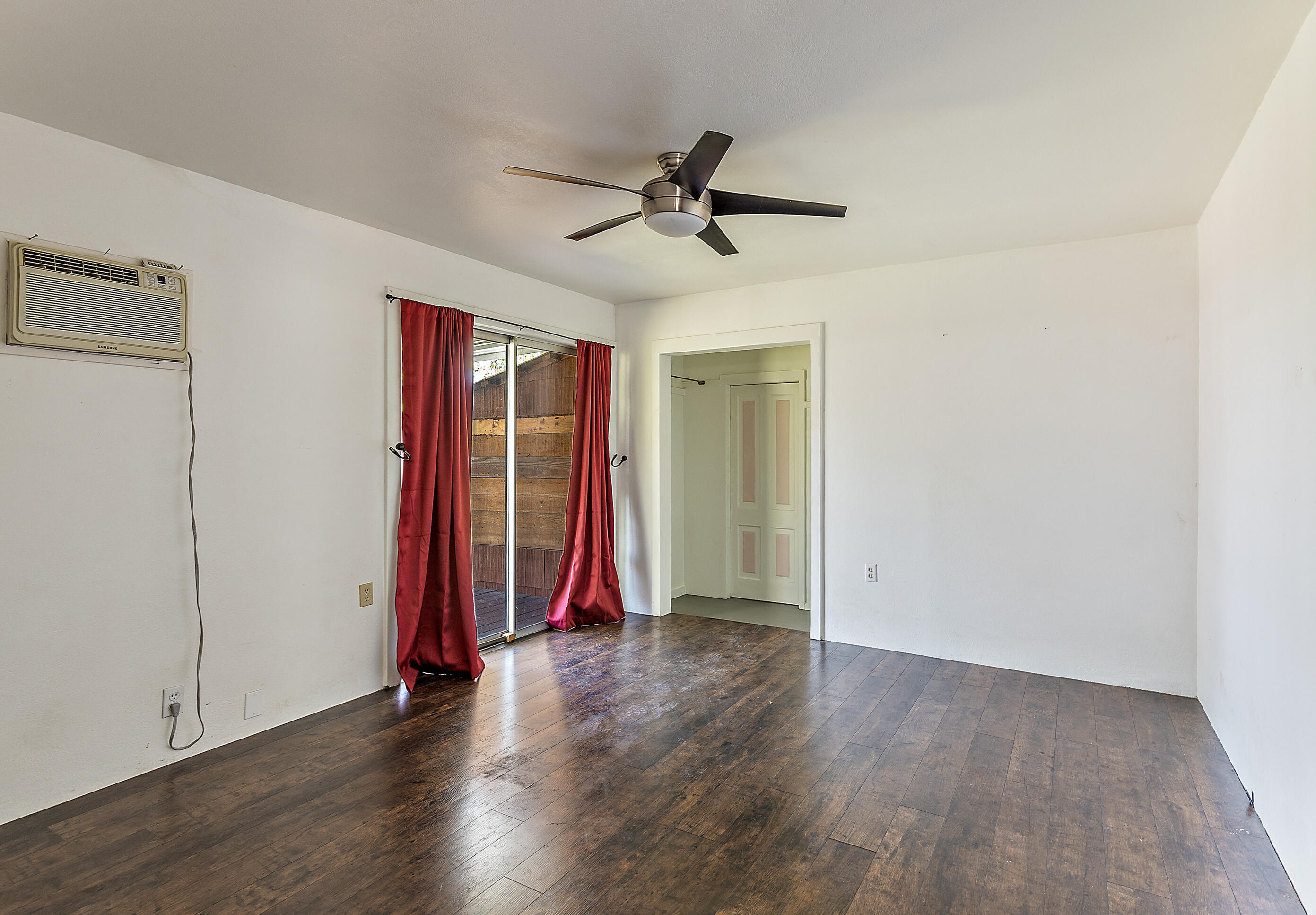 647 Crowson Road Ashland, OR 97520 - Photo 10 of 12 10
