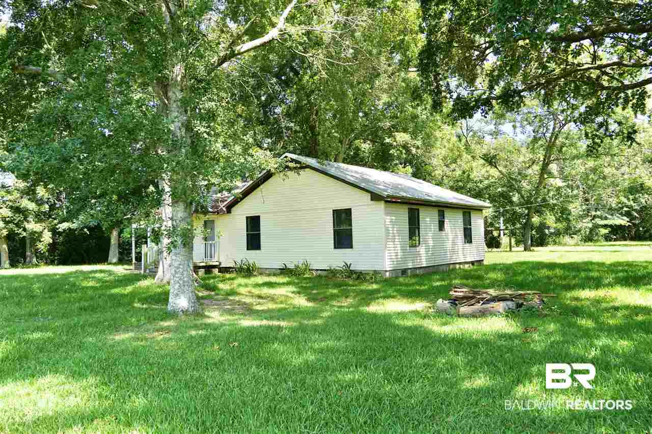 19757 South County Road 20 Foley, AL 36535 - Photo 5 of 23 Side View of Home