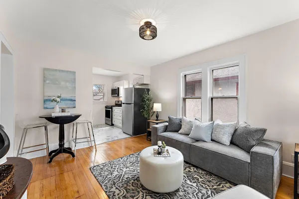 $225,000 | 1810 Ross Avenue East, St. Paul, MN 55119