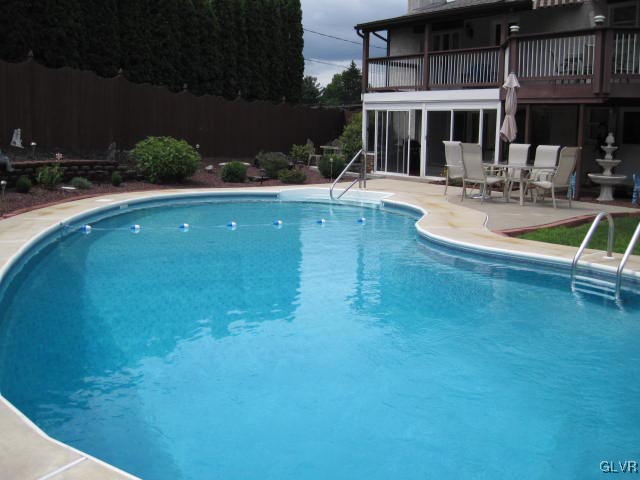 2930 Oakland Road Bethlehem, PA 18017 - Photo 6 of 17 Gallery Image 6