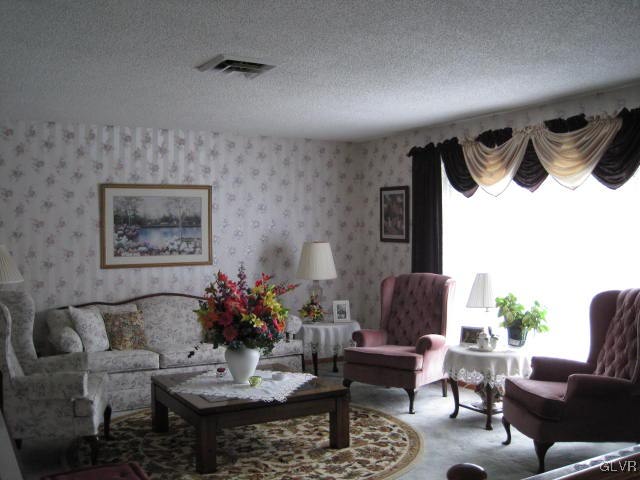 2930 Oakland Road Bethlehem, PA 18017 - Photo 8 of 17 Gallery Image 8