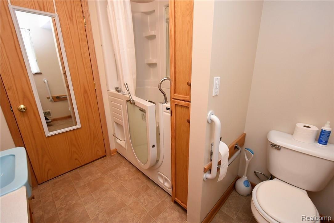 7196 Washburn Road Goodrich, MI 48438 - Photo 23 of 89 DSC_5828.JPG