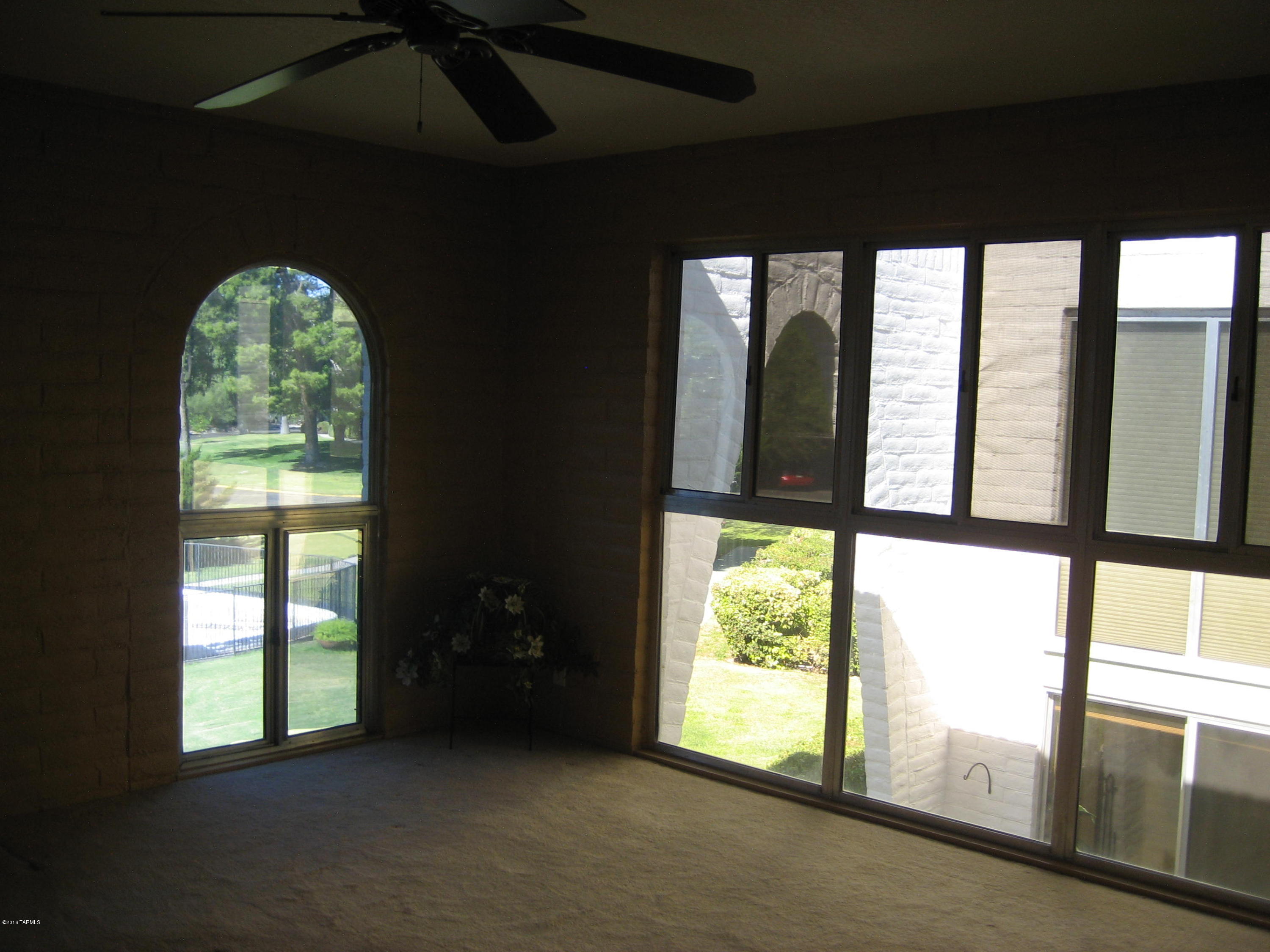 704 West Roller Coaster Road, Unit 84 Tucson, AZ 85704 - Photo 6 of 9