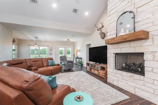 $648,000 | 5808 County Road 4120, Campbell, TX 75422