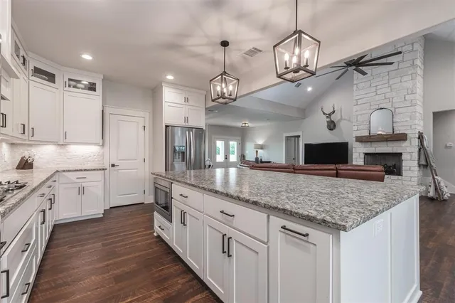 $648,000 | 5808 County Road 4120, Campbell, TX 75422