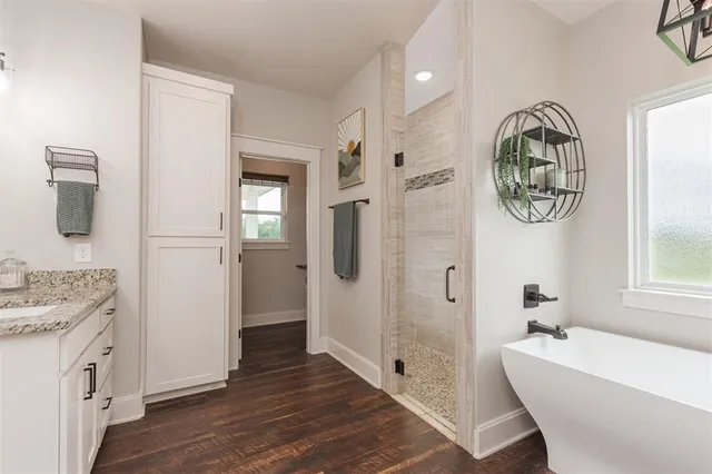 $648,000 | 5808 County Road 4120, Campbell, TX 75422