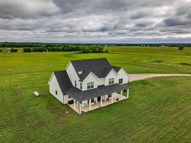 $648,000 | 5808 County Road 4120, Campbell, TX 75422