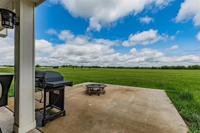 $648,000 | 5808 County Road 4120, Campbell, TX 75422