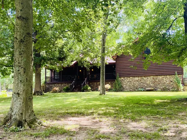 $950,000 | 118 Robert Simmons Road, Westmoreland, TN 37186