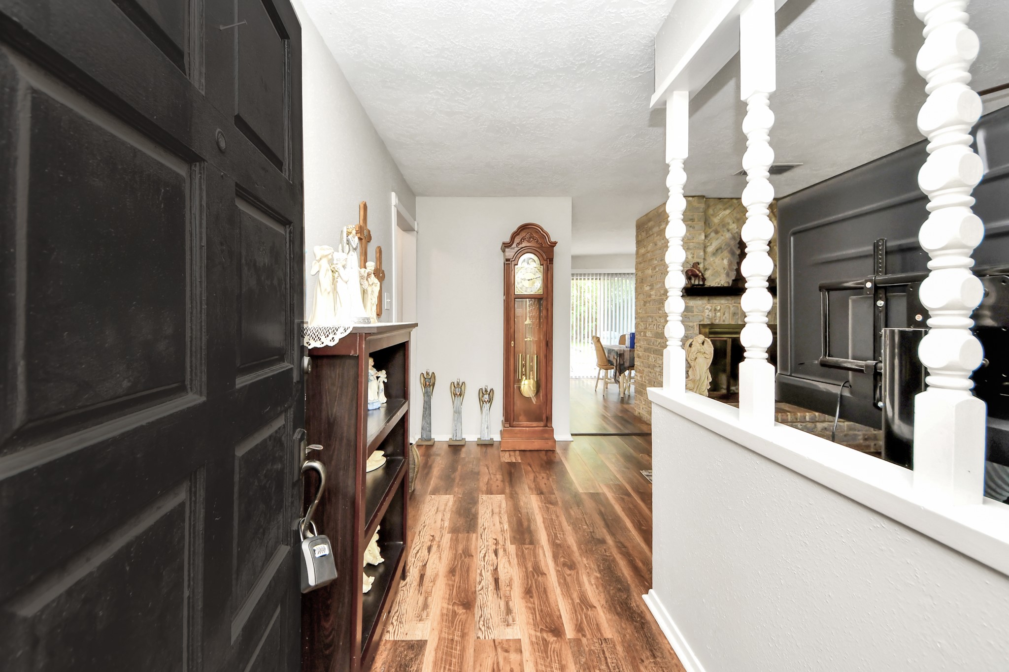 2406 Quiver Lane Houston, TX 77067 - Photo 6 of 41