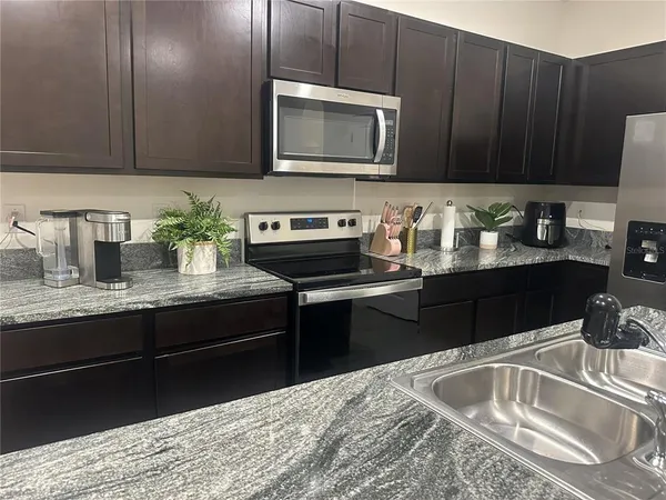 $3,000 | 34276 Redwood Dawn Lane, Wesley Chapel, FL 33543