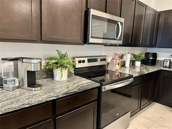 $3,000 | 34276 Redwood Dawn Lane, Wesley Chapel, FL 33543
