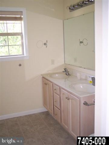 1740 Rocky Road Dover, PA 17315 - Photo 7 of 10 Gallery Image 7
