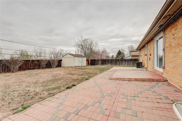 a view of a outdoor space