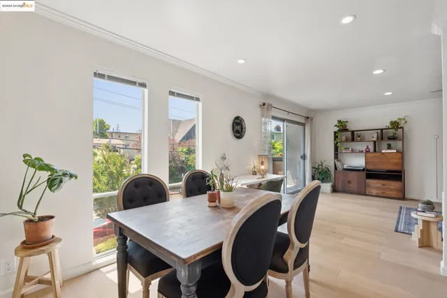 $359,000 | 407 Orange Street, Unit 410, Oakland, CA 94610