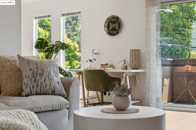 $359,000 | 407 Orange Street, Unit 410, Oakland, CA 94610