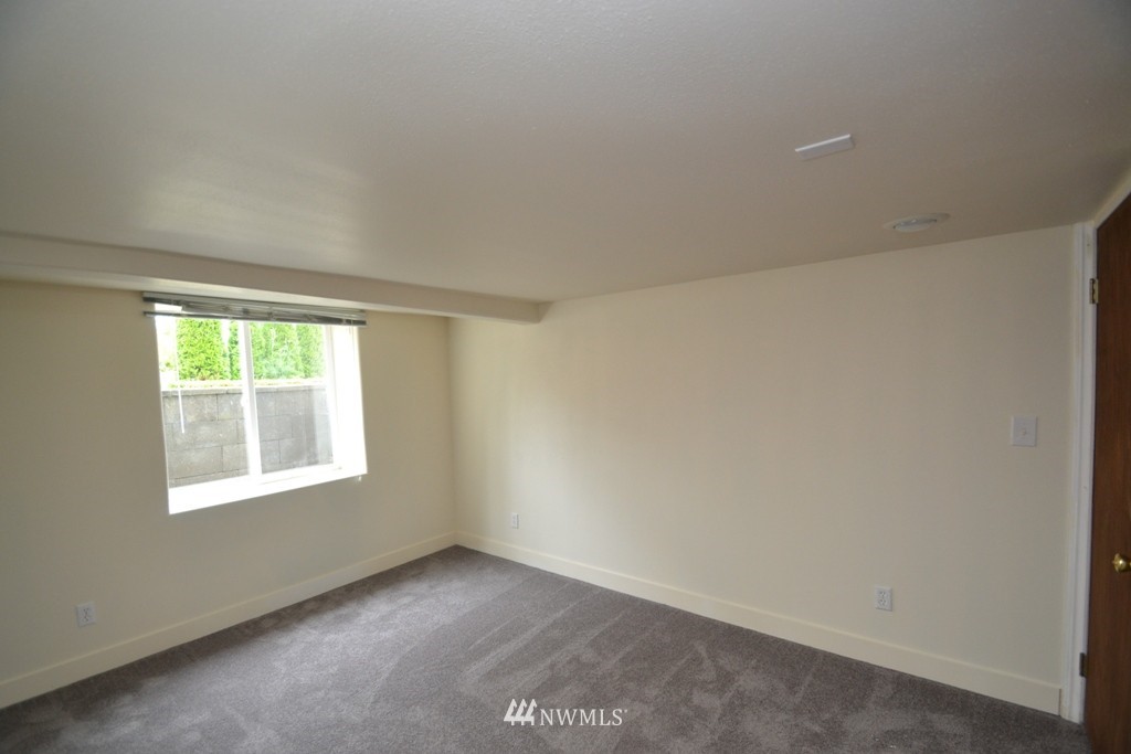 6510 Cady Road Everett, WA 98203 - Photo 14 of 25