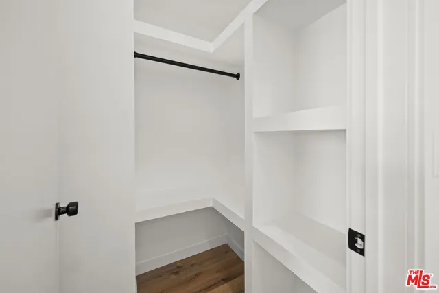 $4,125 | 6049 Craner Avenue, Unit 2, North Hollywood, CA 91606