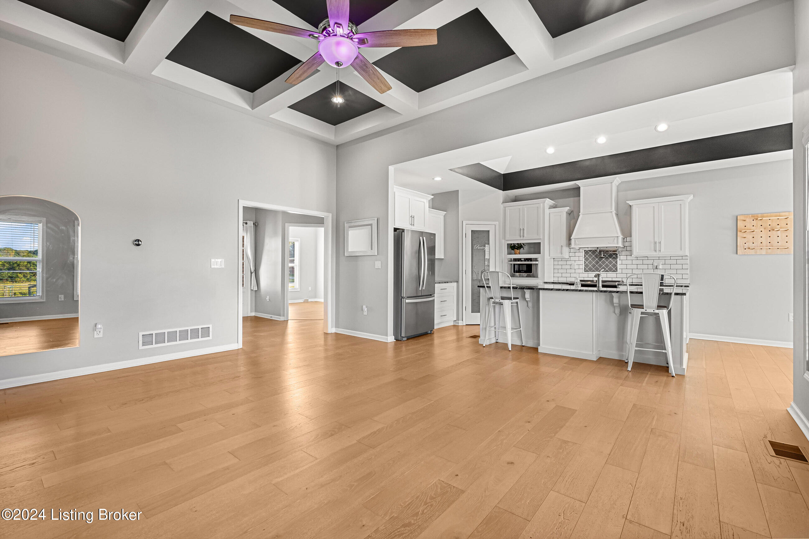471 Cameron Ridge Road Shepherdsville, KY 40165 - Photo 2 of 54 471 camern ridge_024