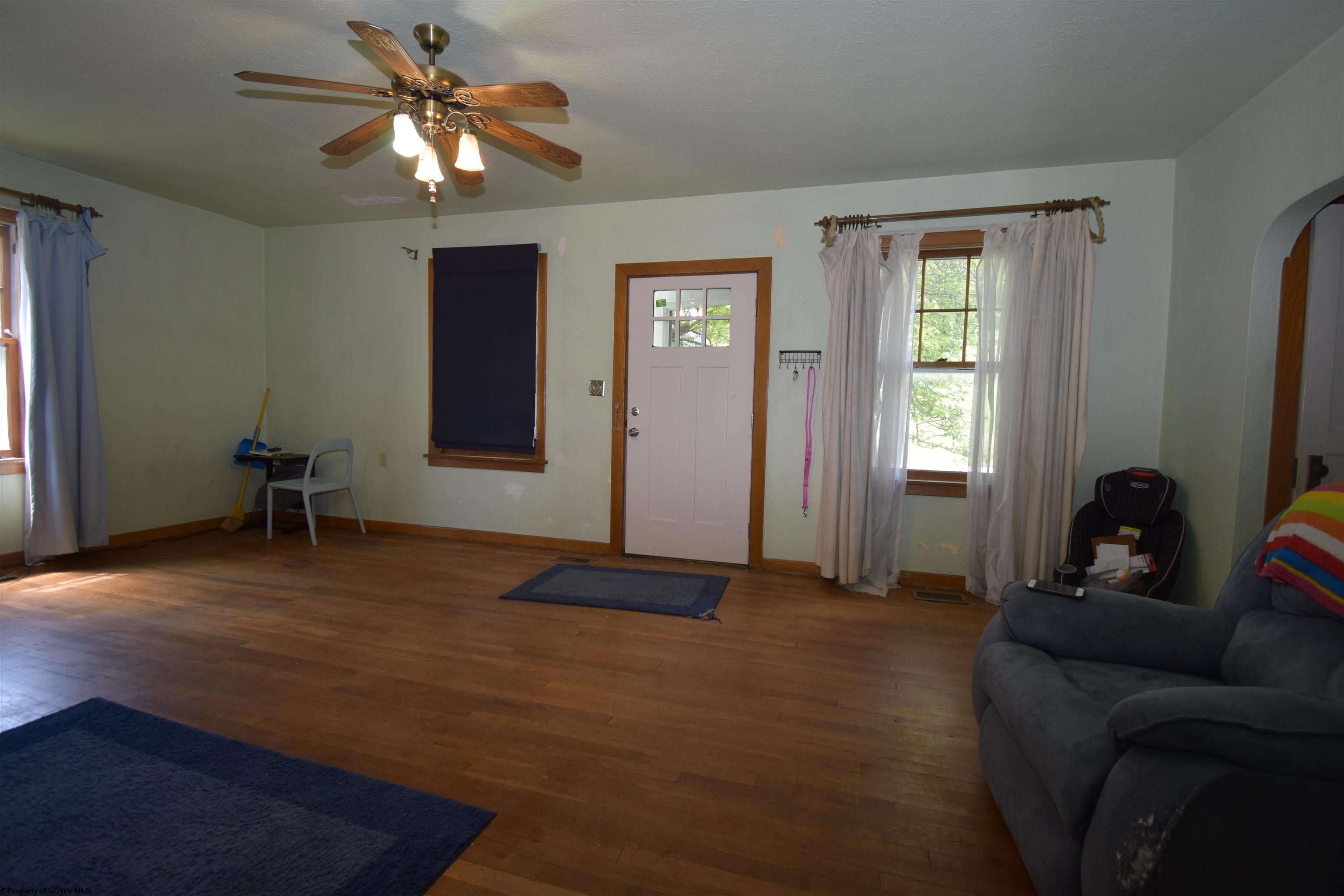 1915 Pleasant Valley Road Fairmont, WV 26554 - Photo 2 of 27 Gallery Image 2