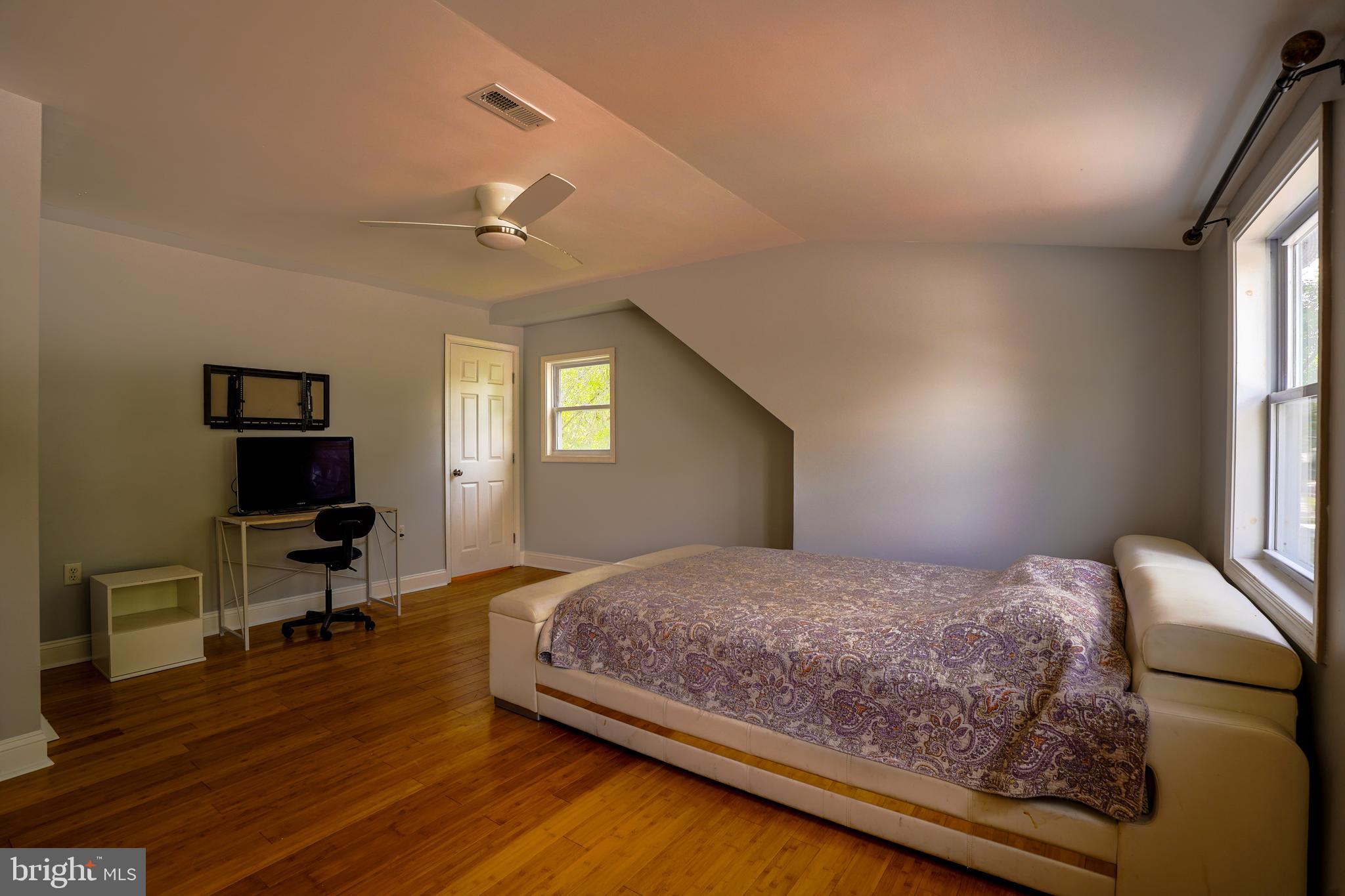 2621 Old Welsh Road Willow Grove, PA 19090 - Photo 25 of 35