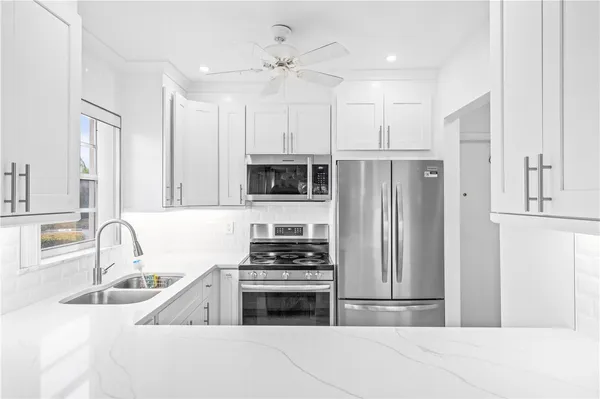 $185,000 | 57 Woodland Drive, Unit 101, Vero Beach, FL 32962