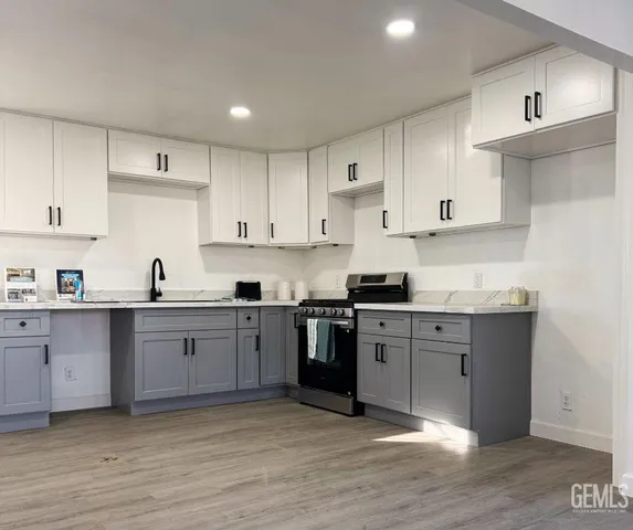 $370,000 | Undisclosed Address, Lamont, CA 93241