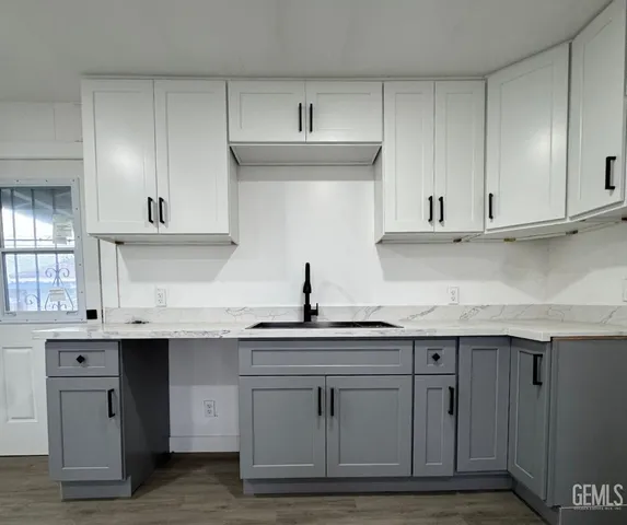 $370,000 | Undisclosed Address, Lamont, CA 93241