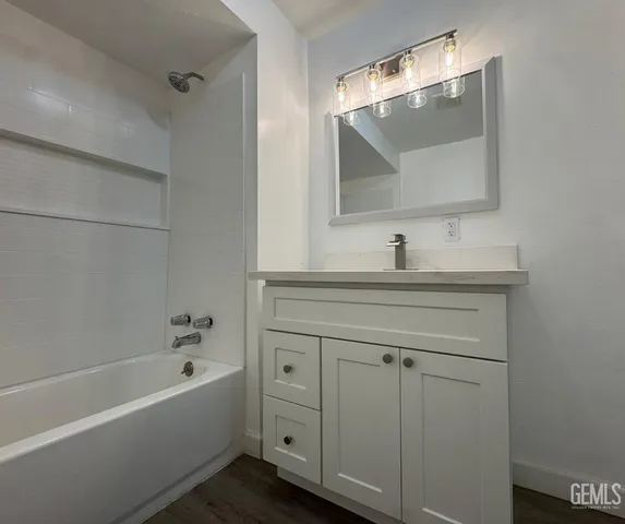 $370,000 | Undisclosed Address, Lamont, CA 93241