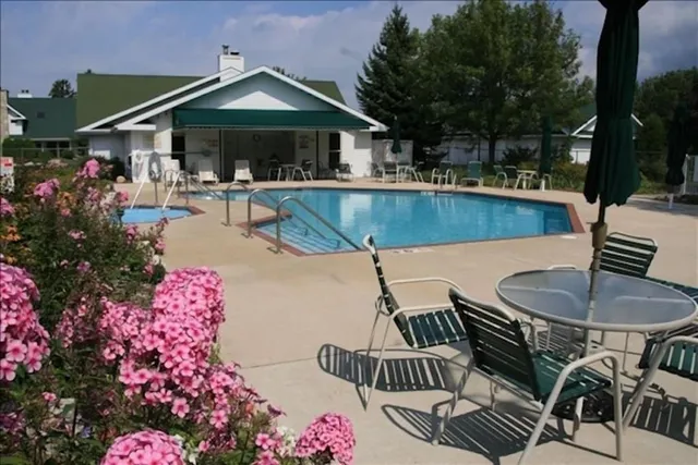 $530,000 | 4570 Eames Farm Lane, Unit S3, Egg Harbor, WI 54209