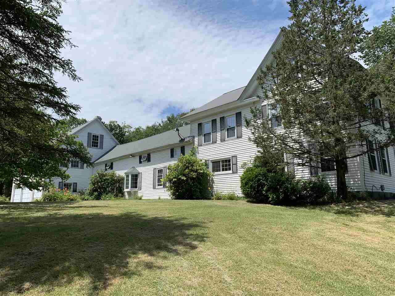 2 Tenney Road Pelham, NH 03076 - Photo 2 of 35