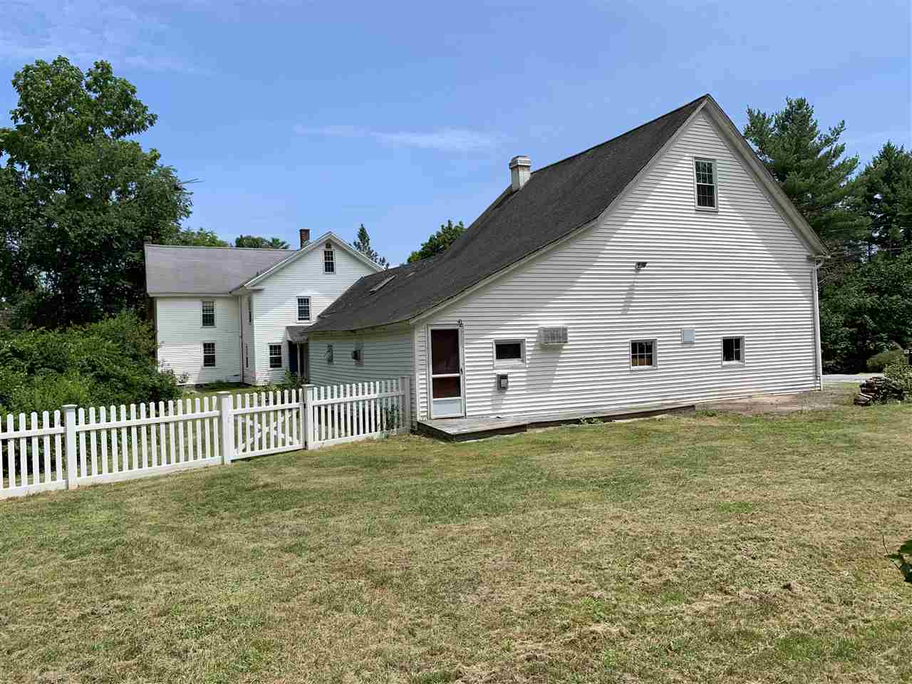 2 Tenney Road Pelham, NH 03076 - Photo 11 of 35