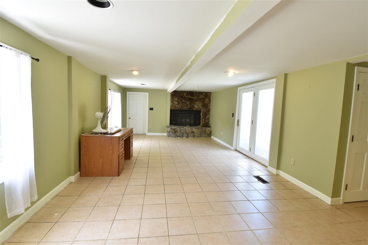 2 Tenney Road Pelham, NH 03076 - Photo 22 of 35