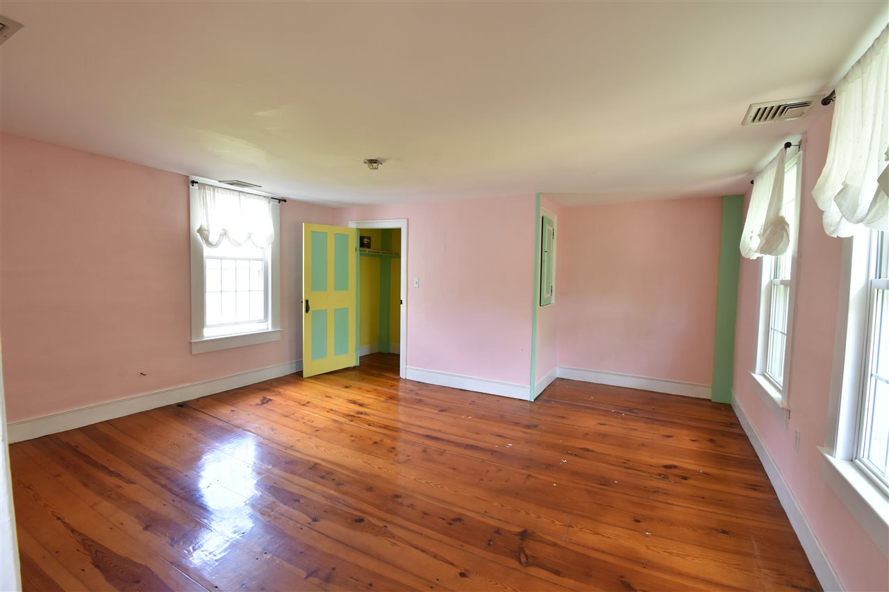 2 Tenney Road Pelham, NH 03076 - Photo 31 of 35