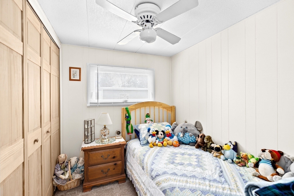 11 Timber Lane Wareham, MA 02576 - Photo 20 of 33