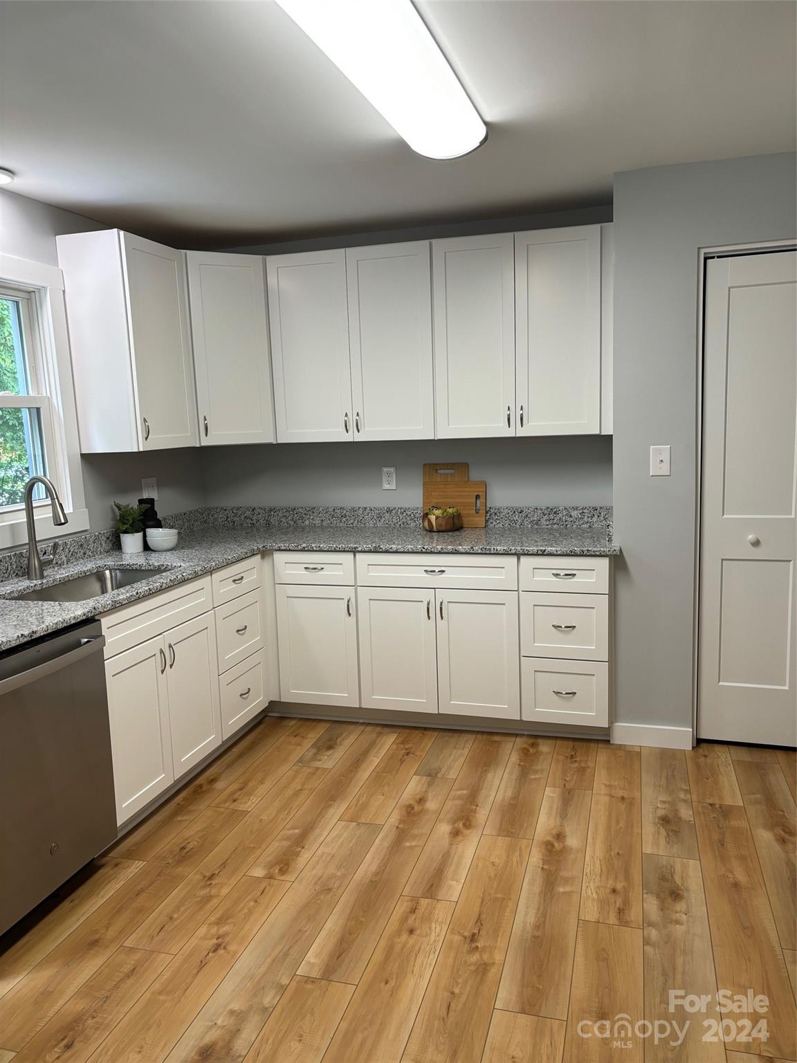 155 Regency Road Mooresville, NC 28117 - Photo 3 of 39 Gallery Image 3