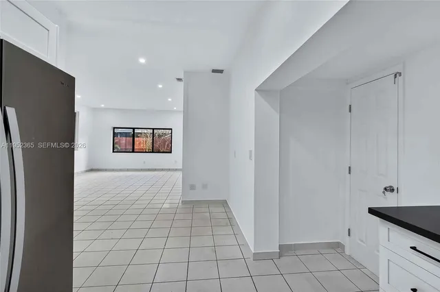 $2,750 | 524 Northeast 160th Terrace, Miami, FL 33162