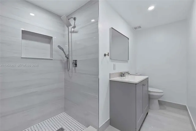 $2,750 | 524 Northeast 160th Terrace, Miami, FL 33162