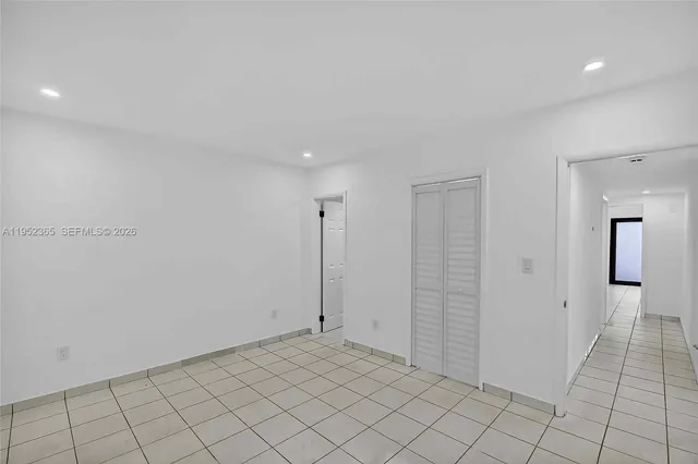 $2,750 | 524 Northeast 160th Terrace, Miami, FL 33162