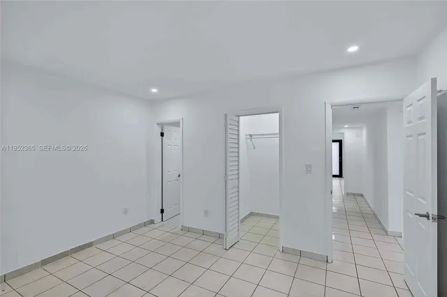 $2,750 | 524 Northeast 160th Terrace, Miami, FL 33162