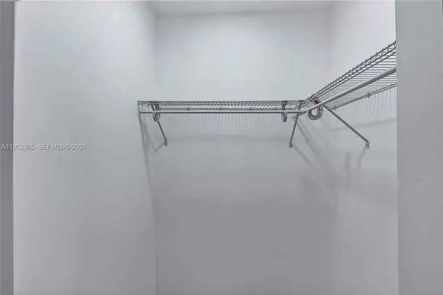 $2,750 | 524 Northeast 160th Terrace, Miami, FL 33162