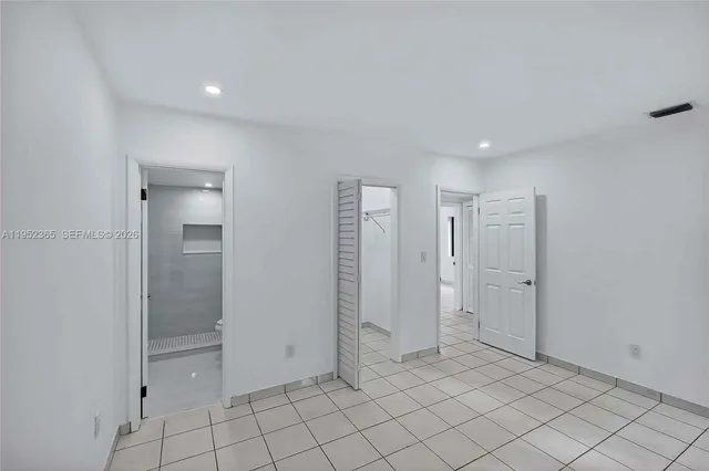 $2,750 | 524 Northeast 160th Terrace, Miami, FL 33162