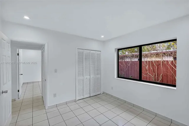 $2,750 | 524 Northeast 160th Terrace, Miami, FL 33162