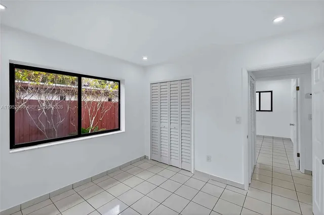 $2,750 | 524 Northeast 160th Terrace, Miami, FL 33162