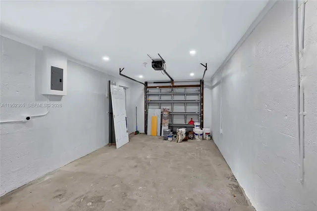 $2,750 | 524 Northeast 160th Terrace, Miami, FL 33162