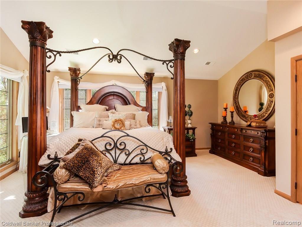20600 Beck Road Northville, MI 48167 - Photo 37 of 77 037-Master_Bedroom-4942146-medium4x3.jpg
