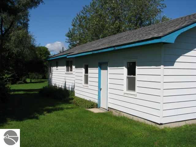 6601 Cedar Run Road Traverse City, MI 49685 - Photo 7 of 11 1704368-6.JPG